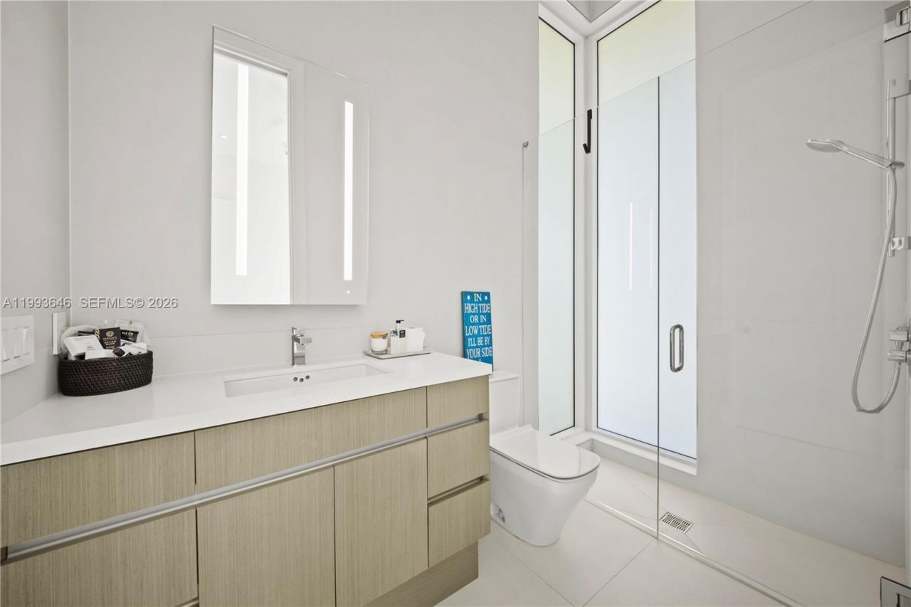 2815 NE 26th Pl , Fort Lauderdale, FL 33306 Photo