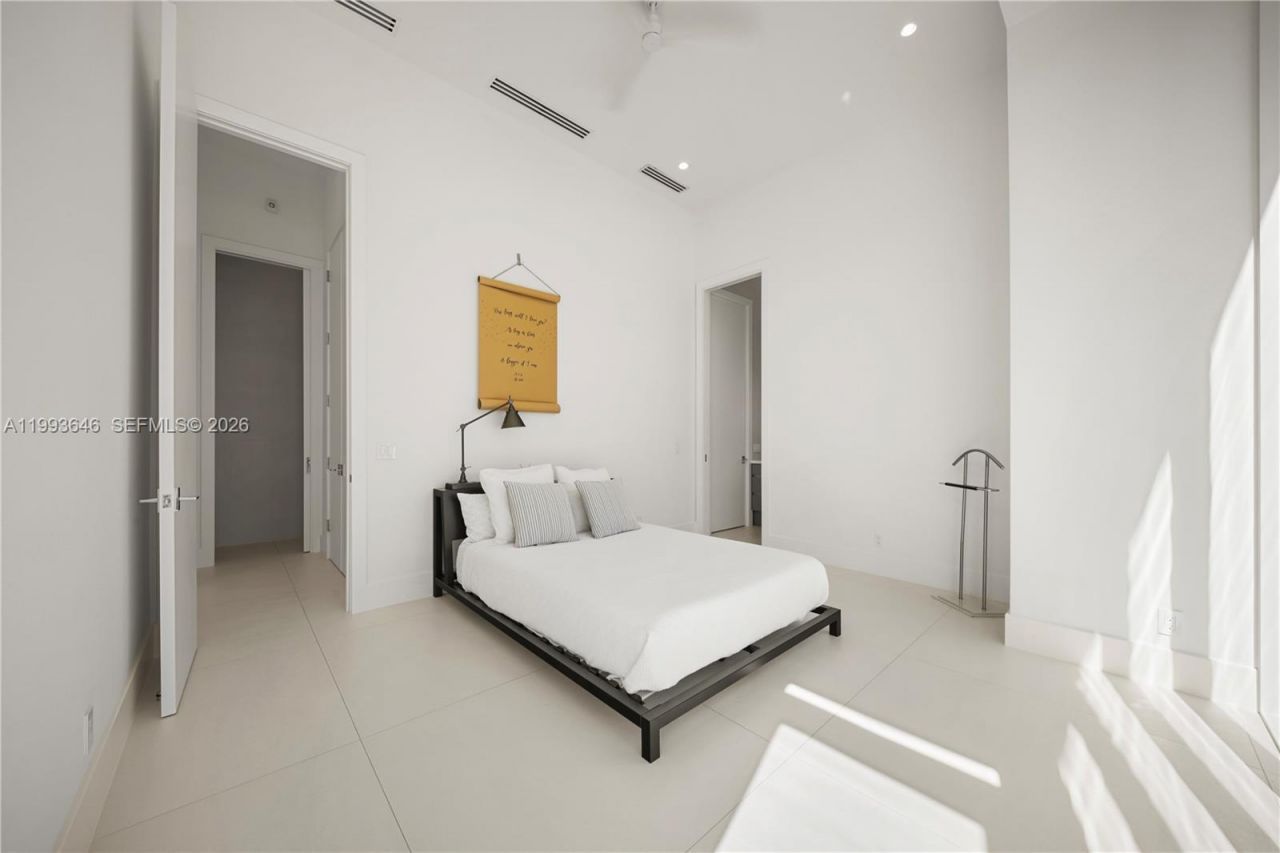 2815 NE 26th Pl , Fort Lauderdale, FL 33306 Photo