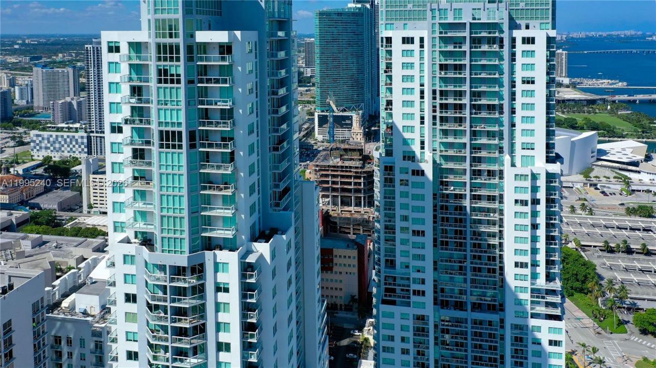 253 NE 2nd St, Unit 3509, Miami, FL 33132 Photo