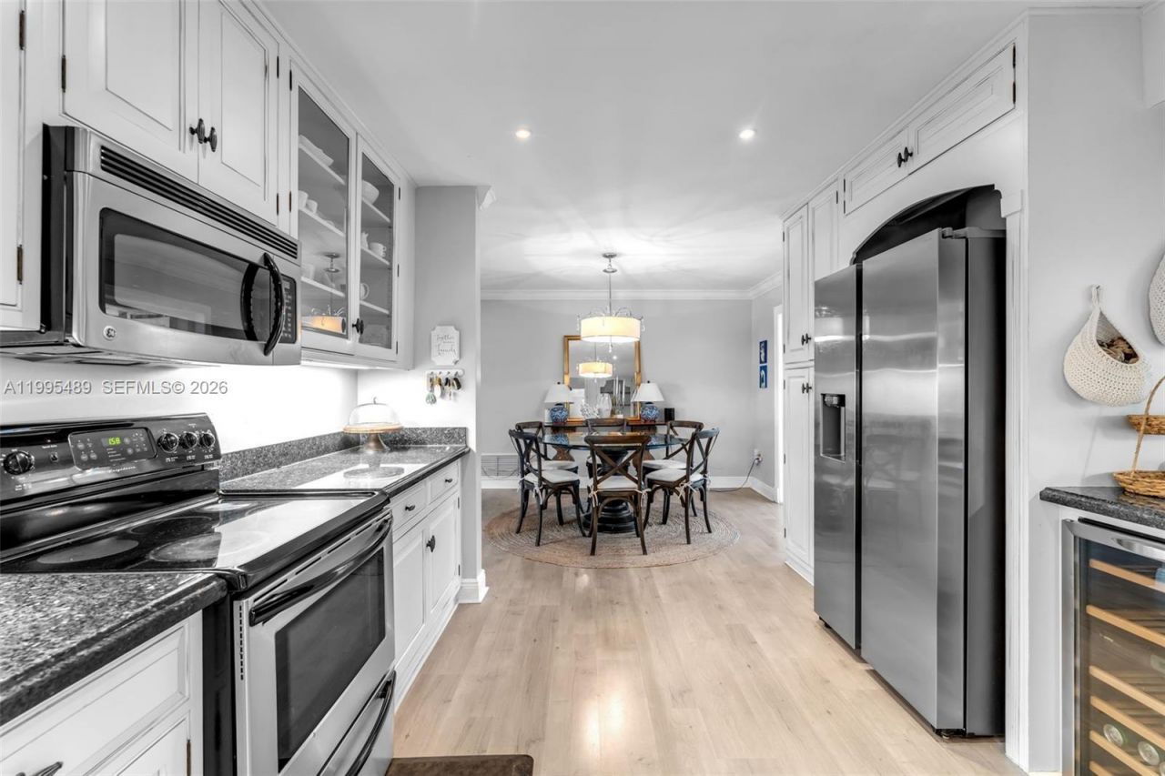 5810 SW 89th Ct , Miami, FL 33173 Photo