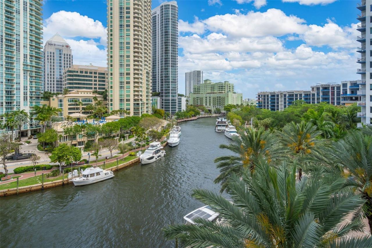 511 SE 5th Ave , Unit 1714, Fort Lauderdale, FL 33301 Photo