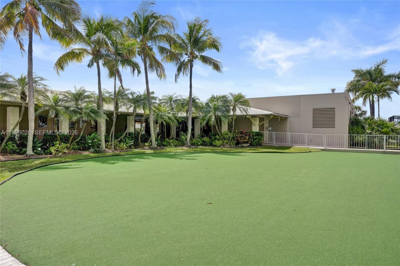 1985 S Ocean Dr , Unit 12A, Hallandale Beach, FL 33009 Photo