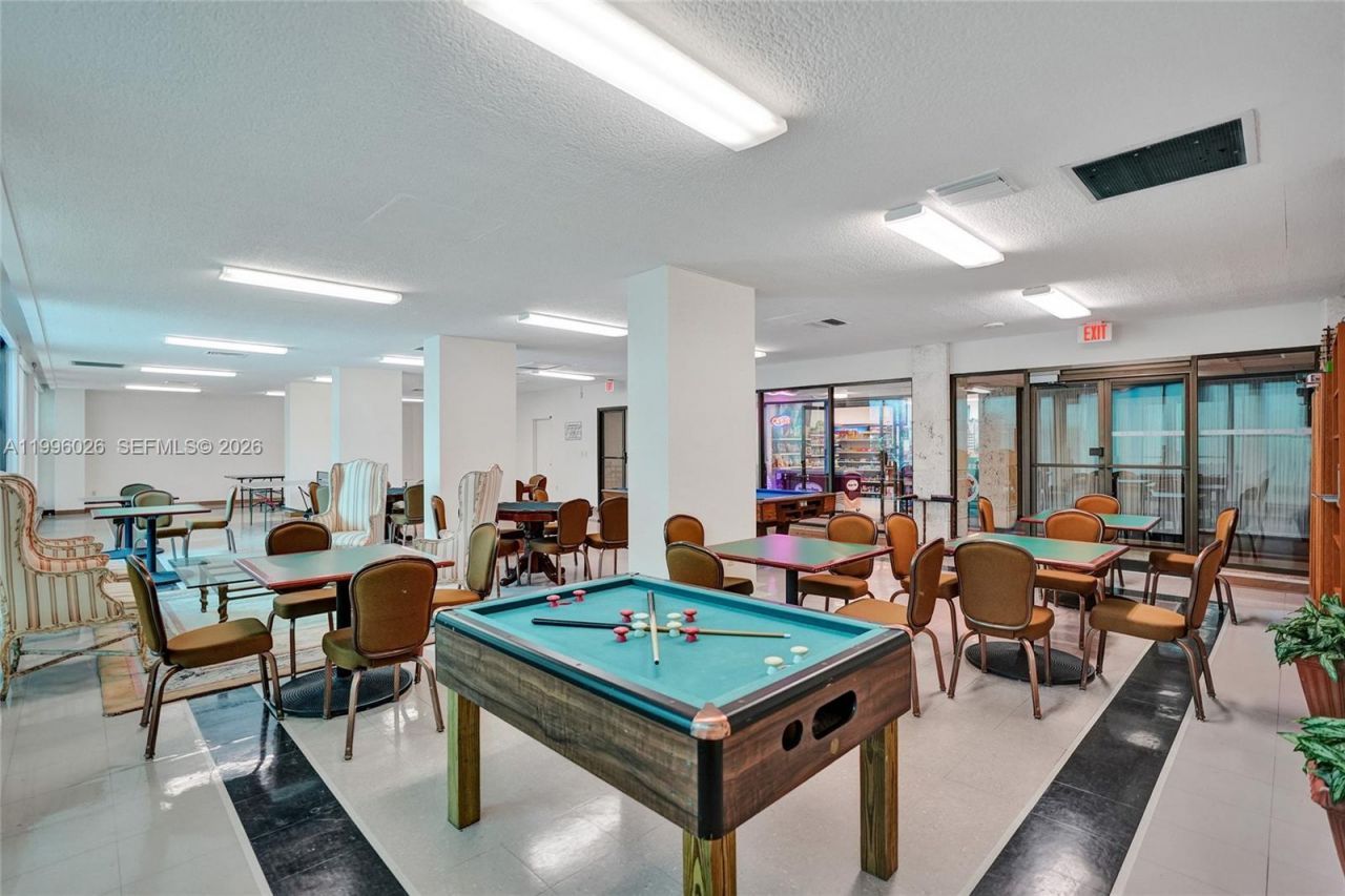 1985 S Ocean Dr , Unit 12A, Hallandale Beach, FL 33009 Photo