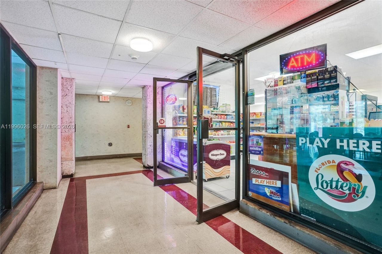 1985 S Ocean Dr , Unit 12A, Hallandale Beach, FL 33009 Photo