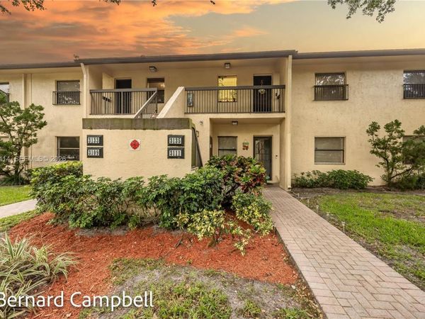 3135 S Carambola Cir S, Unit 2368, Coconut Creek, FL 33066