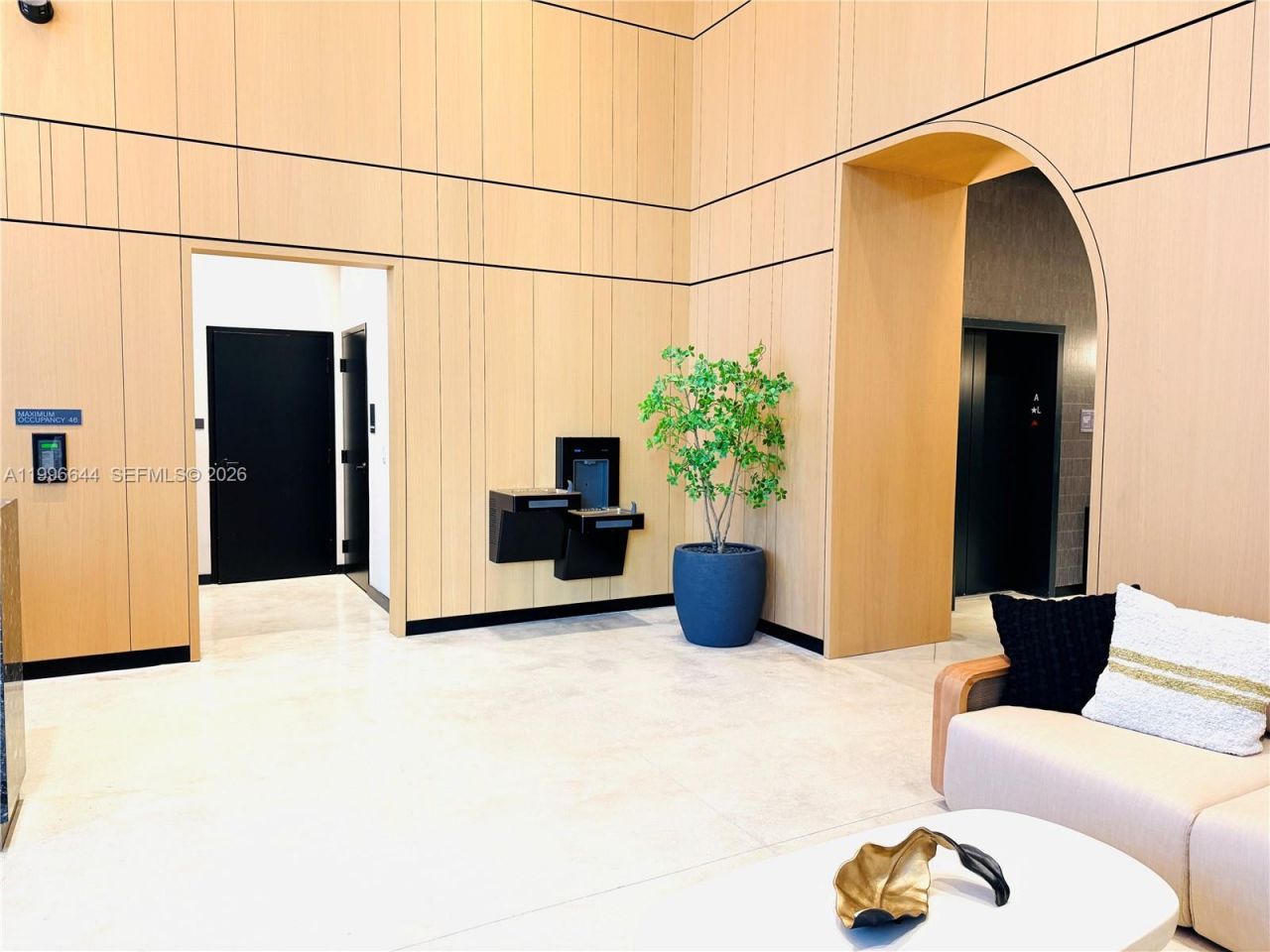 121 NE 5 St, Unit 901B, Miami, FL 33132 Photo