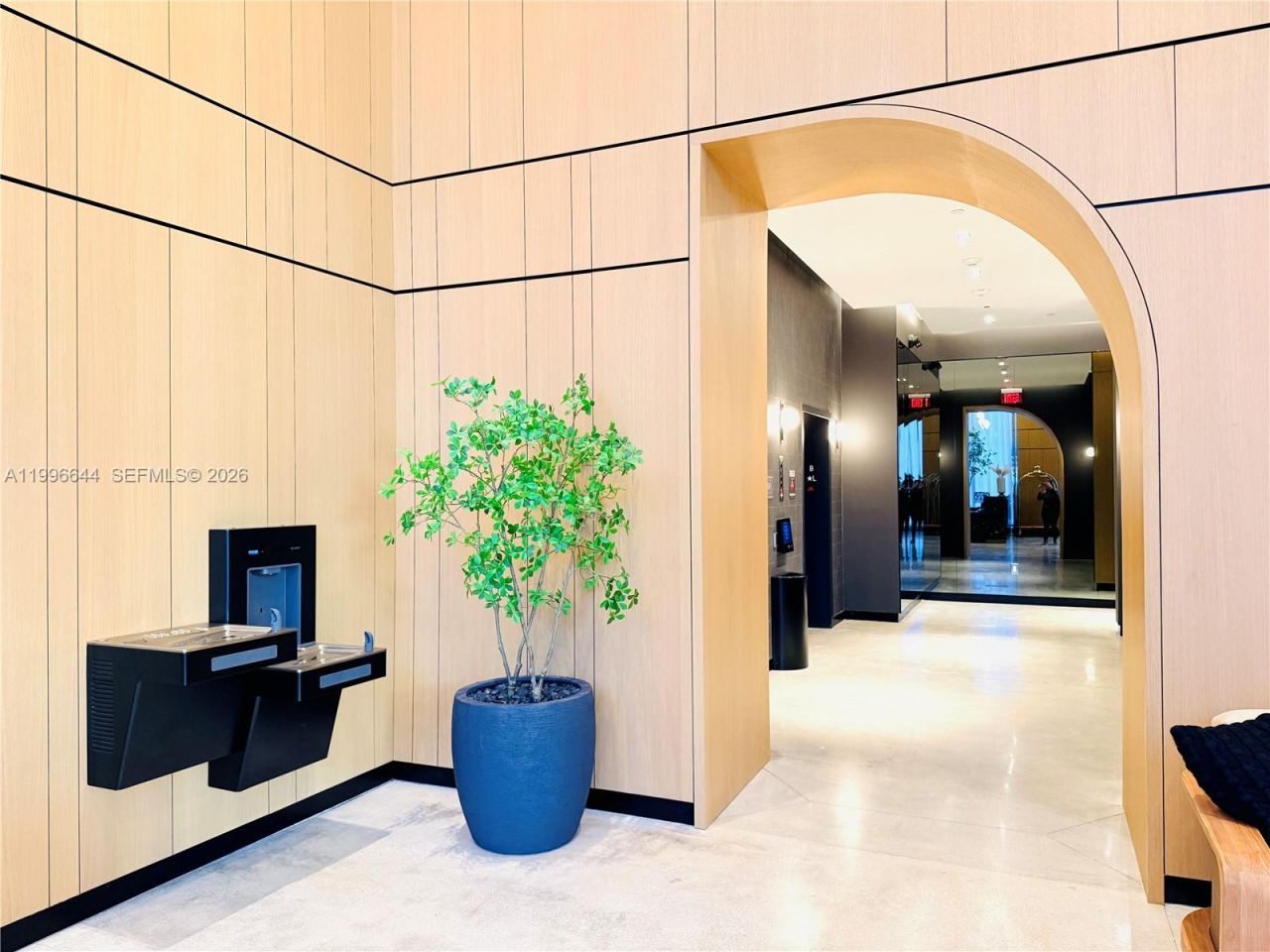 121 NE 5 St, Unit 901B, Miami, FL 33132 Photo