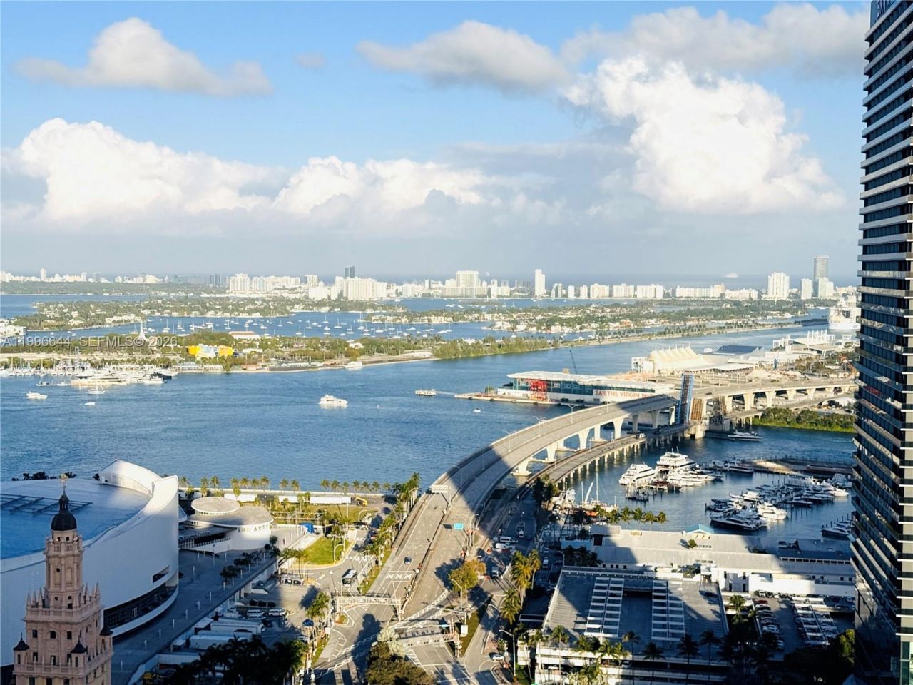 121 NE 5 St, Unit 901B, Miami, FL 33132 Photo