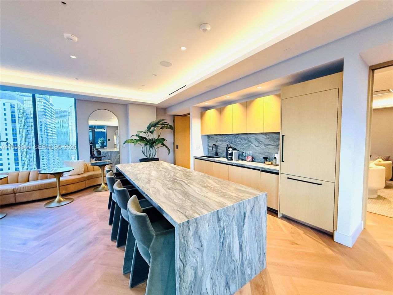 121 NE 5 St, Unit 901B, Miami, FL 33132 Photo