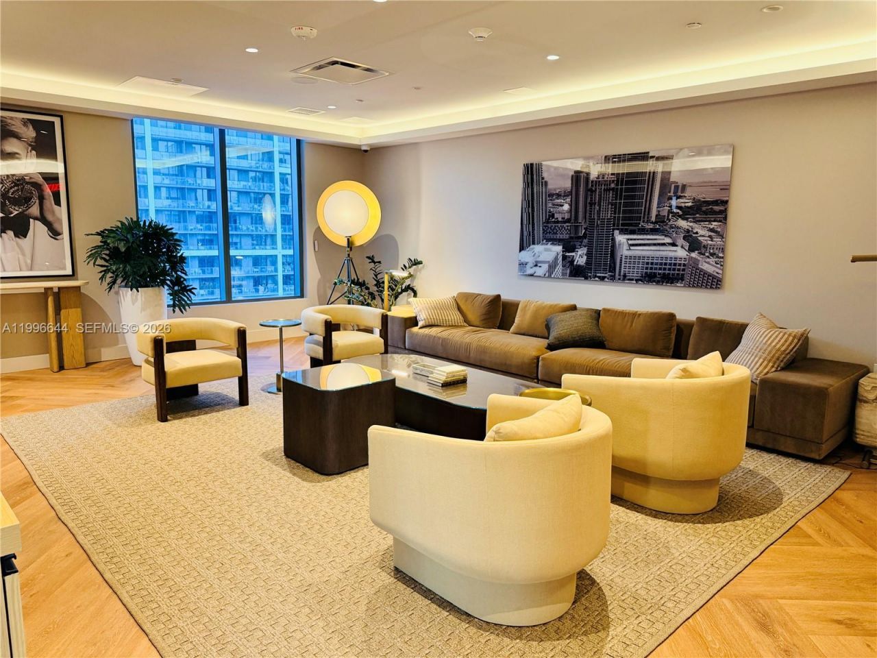 121 NE 5 St, Unit 901B, Miami, FL 33132 Photo