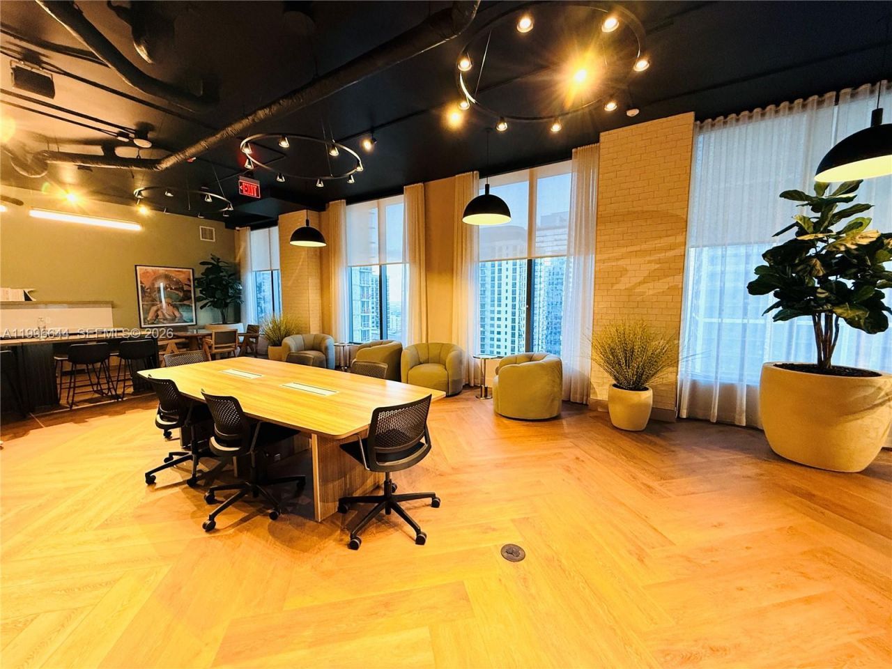 121 NE 5 St, Unit 901B, Miami, FL 33132 Photo