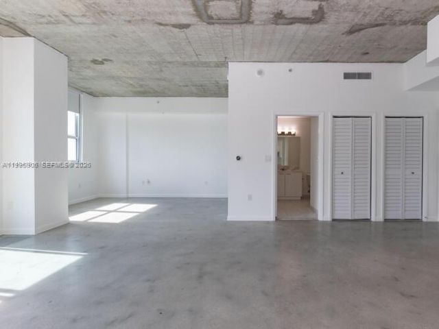 133 NE 2nd Ave, Unit 3306, Miami, FL 33132 Photo