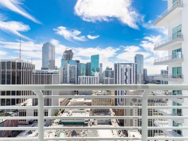 133 NE 2nd Ave, Unit 3306, Miami, FL 33132 Photo