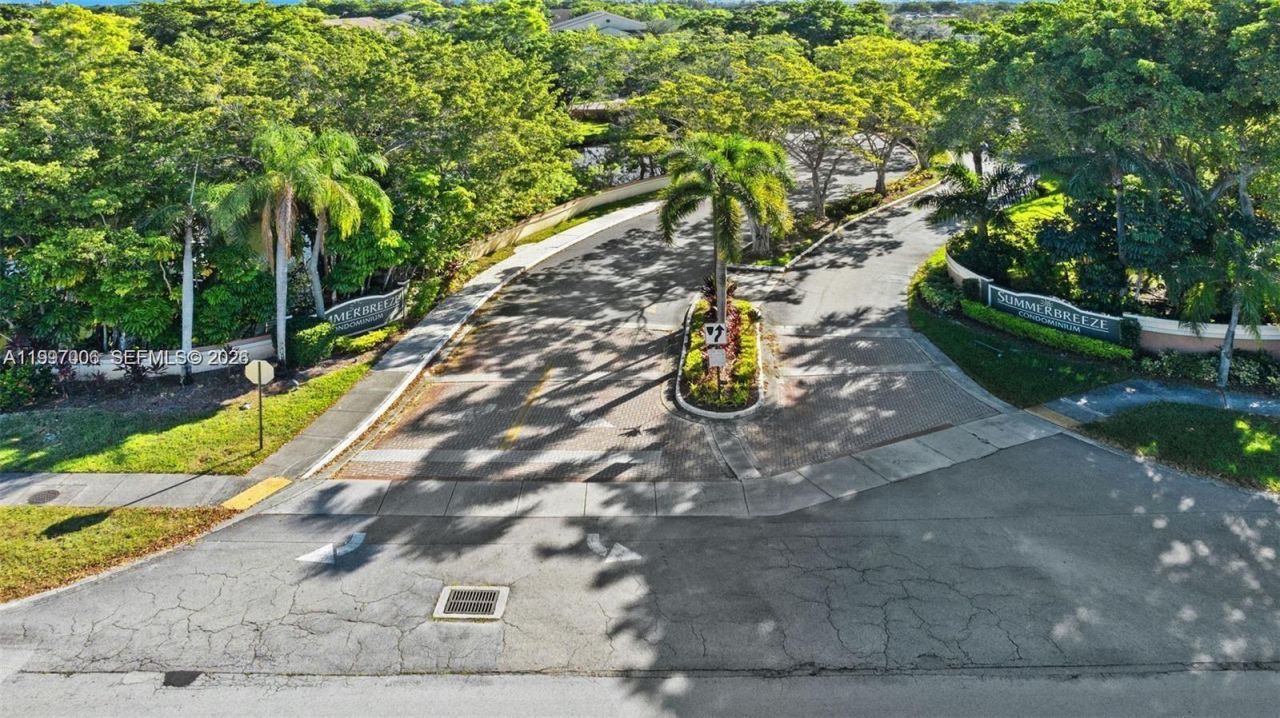 9999 Summerbreeze Dr, Unit 918, Sunrise, FL 33322 Photo