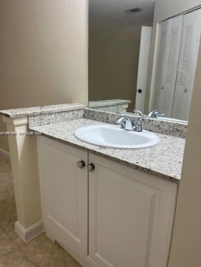 9999 Summerbreeze Dr, Unit 918, Sunrise, FL 33322 Photo
