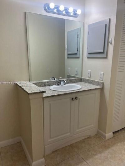 9999 Summerbreeze Dr, Unit 918, Sunrise, FL 33322 Photo