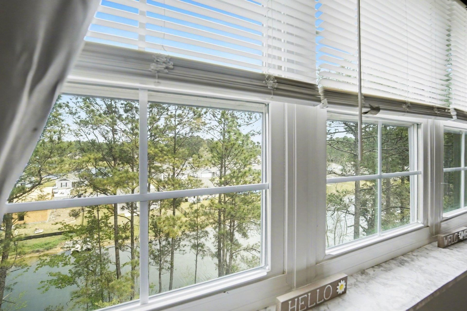 6850 Blue Heron Blvd. Photo 10