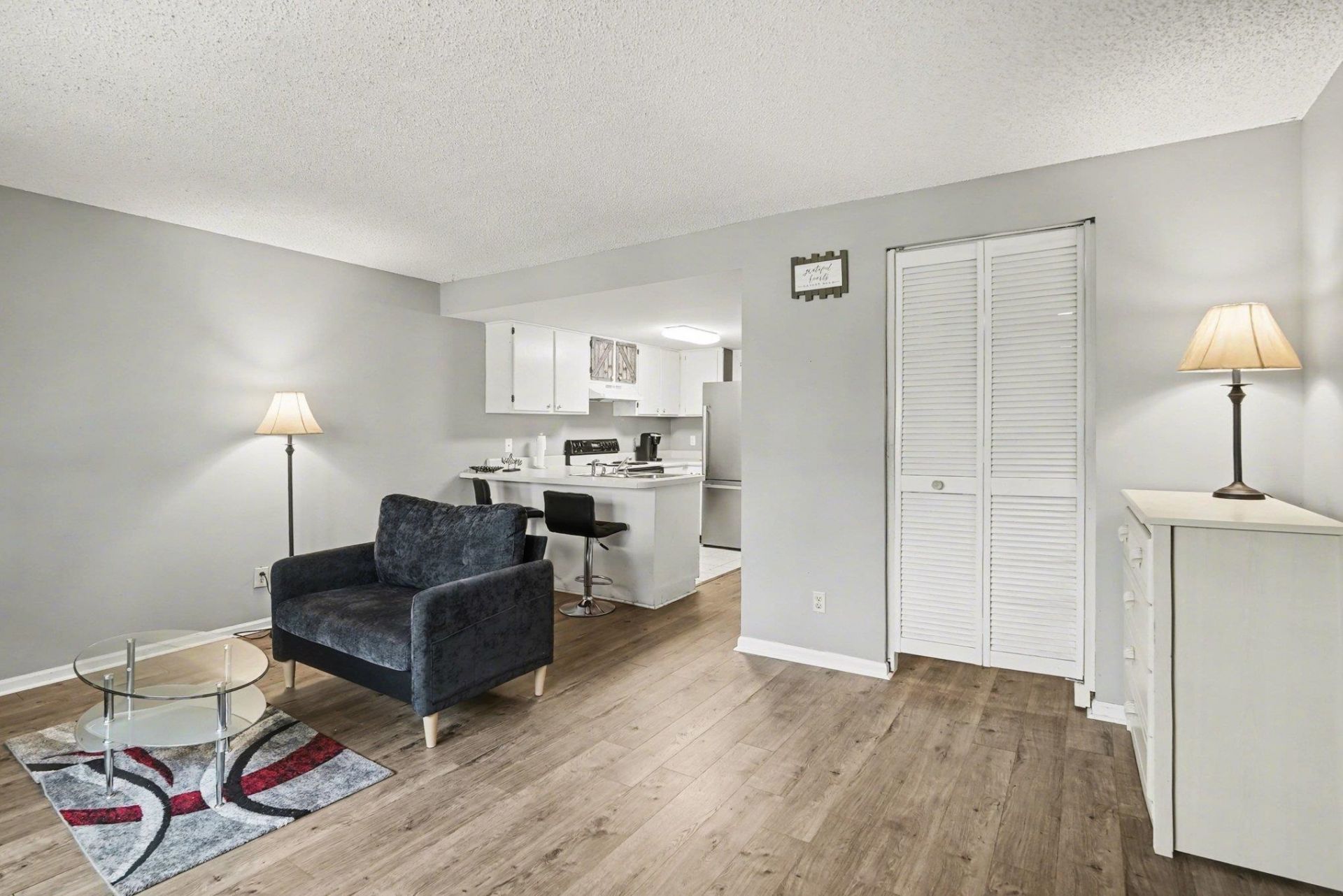 6850 Blue Heron Blvd. Photo 11