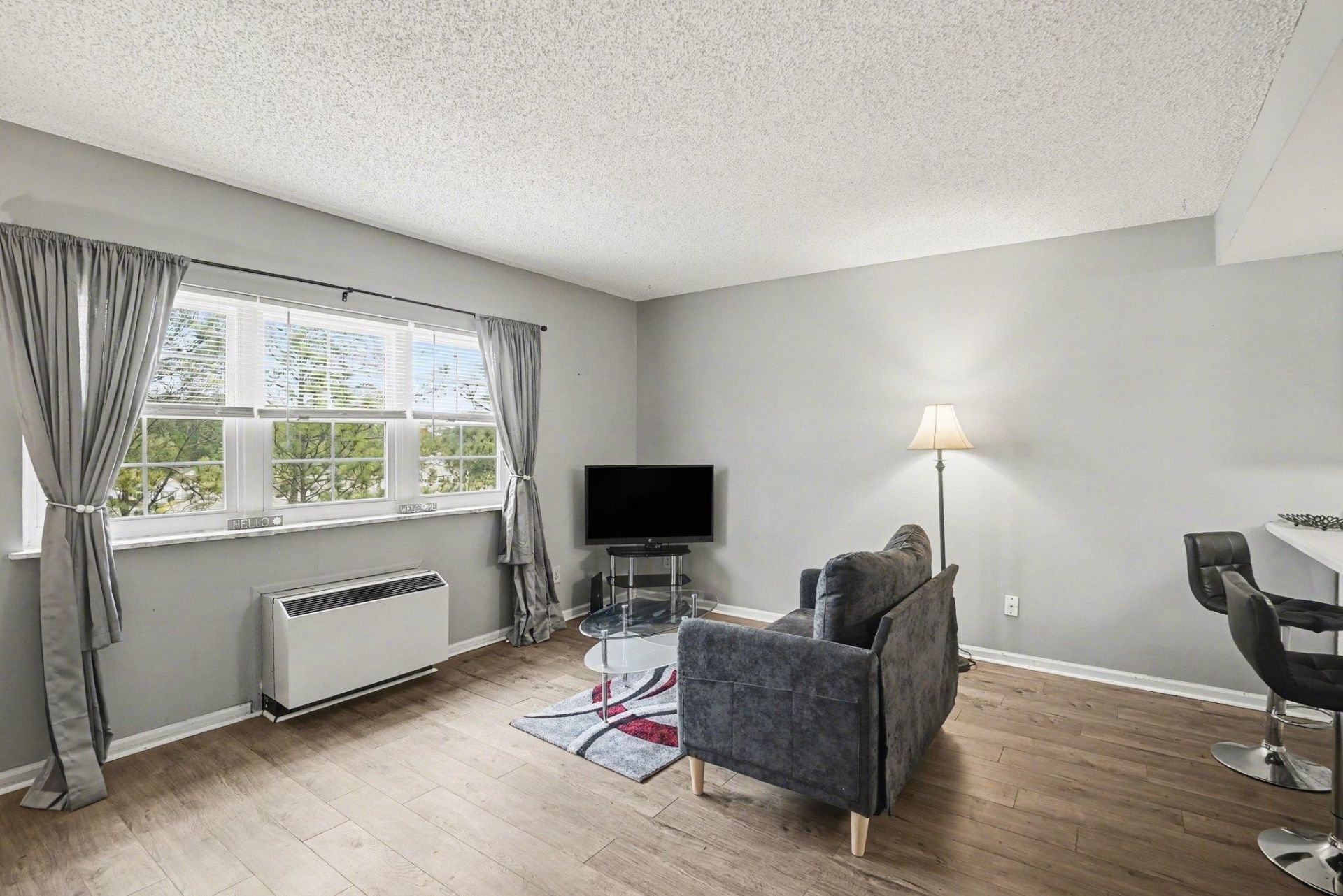 6850 Blue Heron Blvd. Photo 15