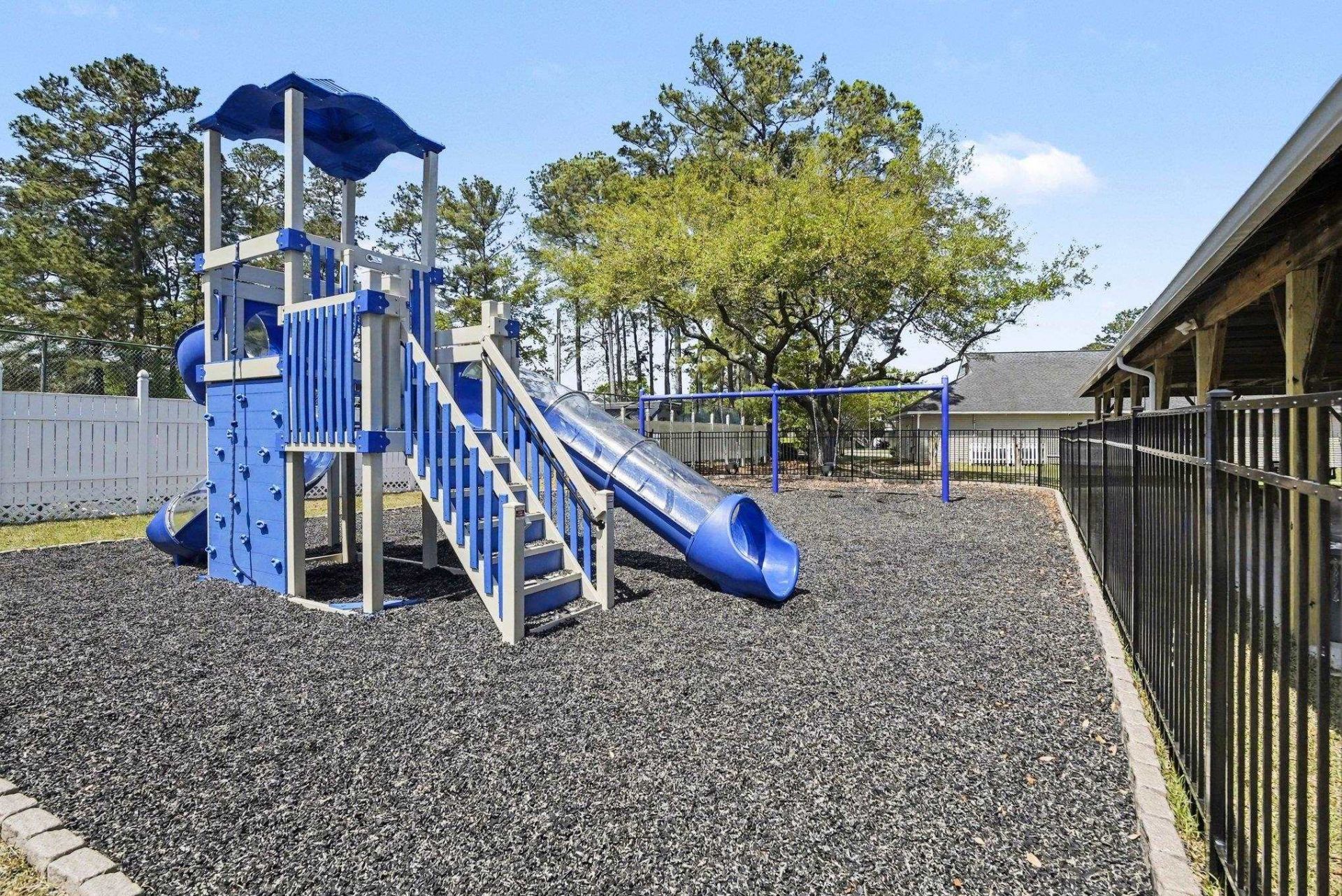 6850 Blue Heron Blvd. Photo 26