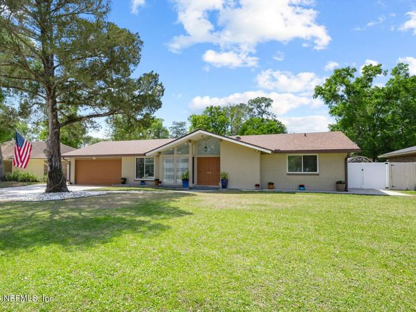 11728 LORETTO WOODS Court, Jacksonville, FL 32223