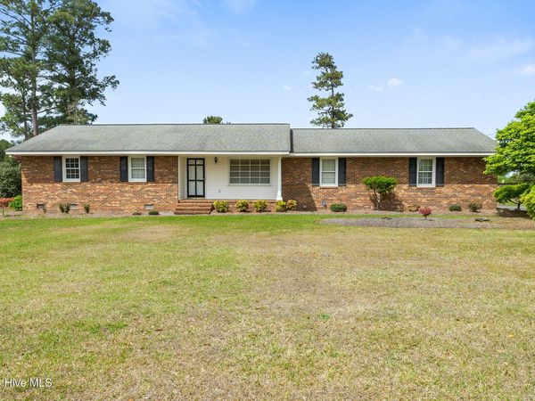 6542 S Nc 41 Highway, Wallace, NC 28466
