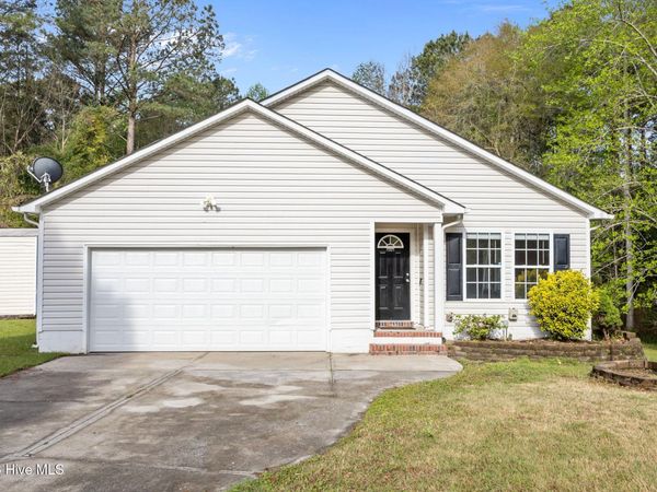 208 America Court , Jacksonville, NC 28540