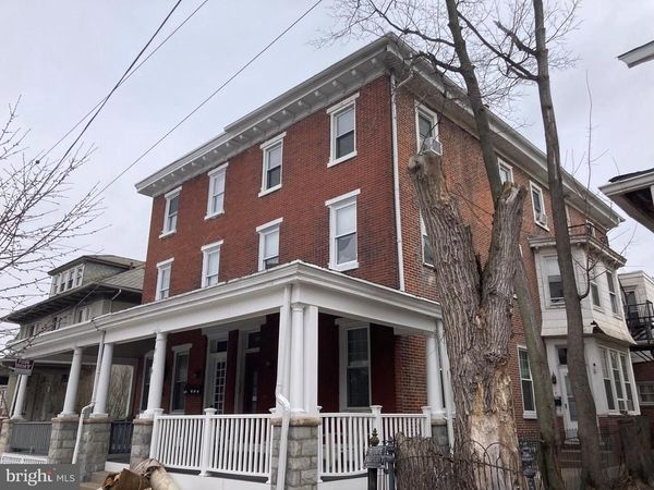 914 SWEDE STREET, NORRISTOWN, PA 19401