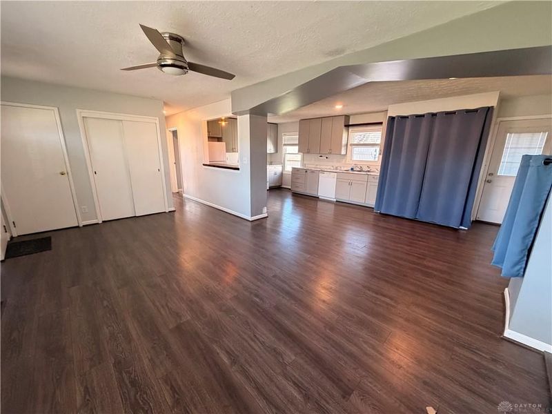 346 Lutz Drive, Union, OH 45322 Photo 7