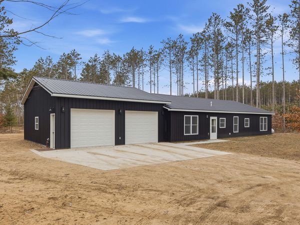 12793 60th Avenue, Mecosta, MI 49332