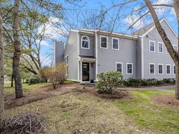 810 Tuckers Lane, Unit 810, Hingham, MA 02043