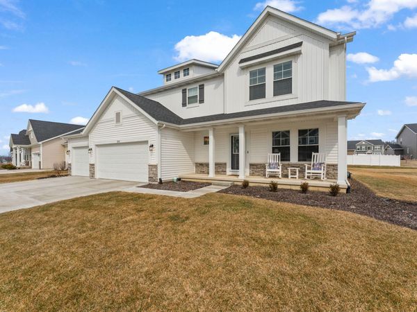3854 Wild Grove Way , Valparaiso, IN 46385