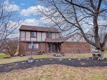 103 W Bend Drive, Rochester, NY 14612