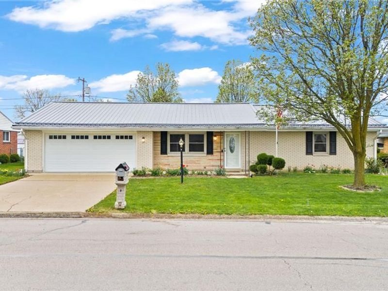 1344 Oaktree Drive, Greenville, OH 45331 Photo 1