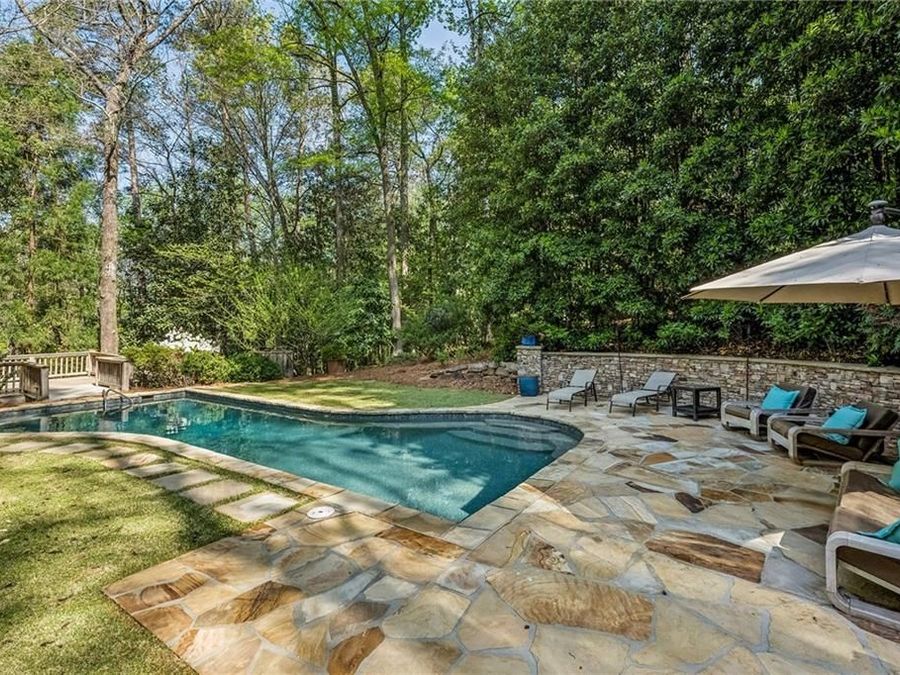 Property Image 6