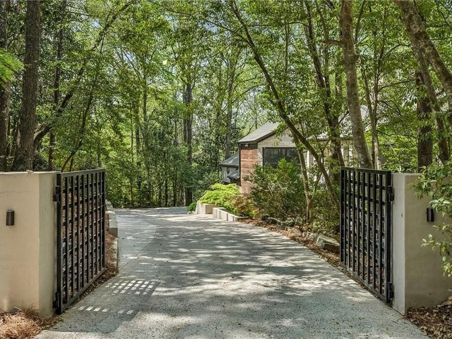 Property Image 8