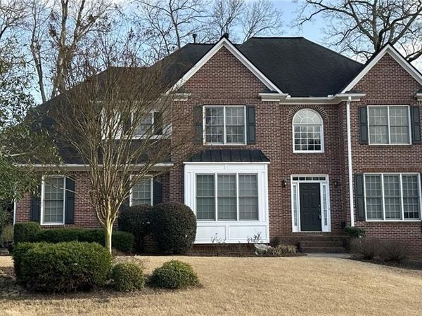 337 Vista Lake Drive, Suwanee, GA 30024