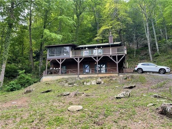 574 Bachelors Button Drive, Clayton, GA 30525