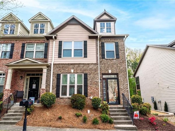 535 Ridge View Crossing, Woodstock, GA 30188