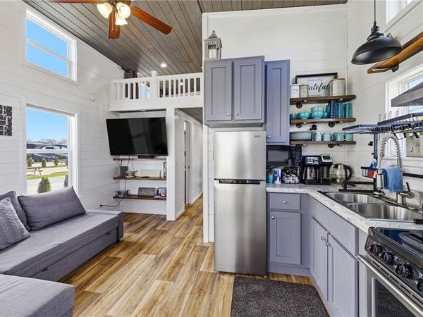 102 Mountain Meadows Drive, Morganton, GA 30560