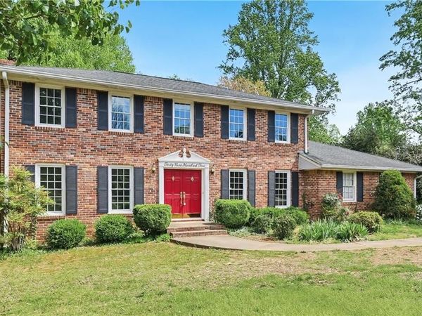 4905 Leisure Drive, Atlanta, GA 30338