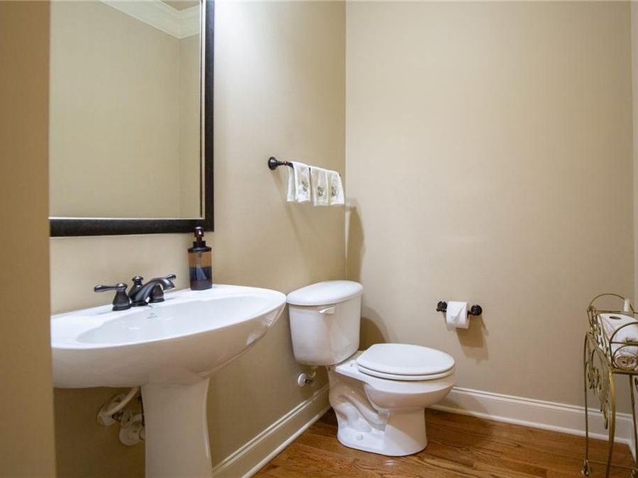 Property Image 37