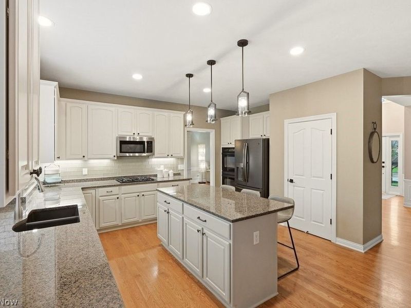 8316 Browning Court , Concord Township, OH 44060 Photo 11