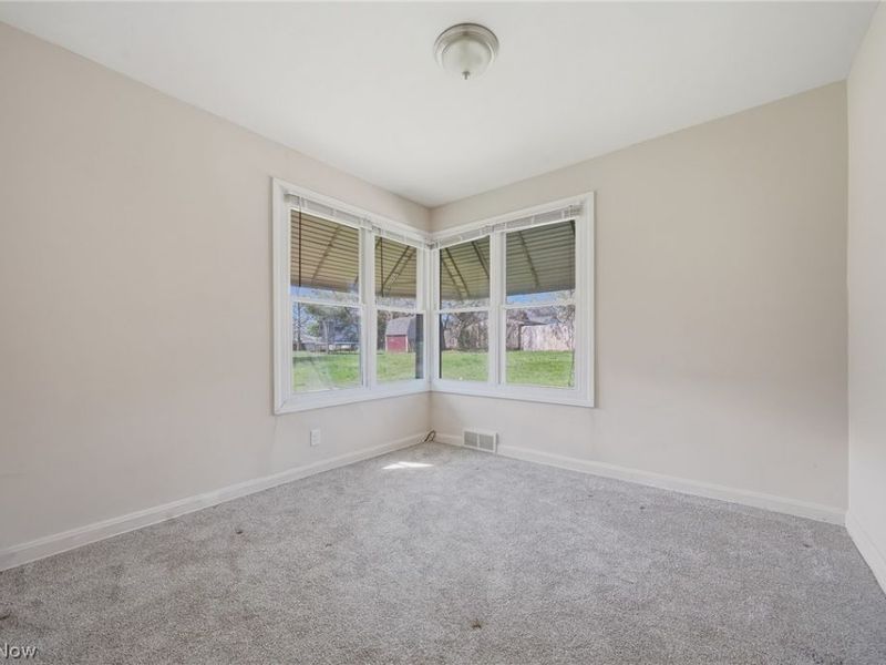 4717 Grandview Avenue NE, Canton, OH 44705 Photo 12