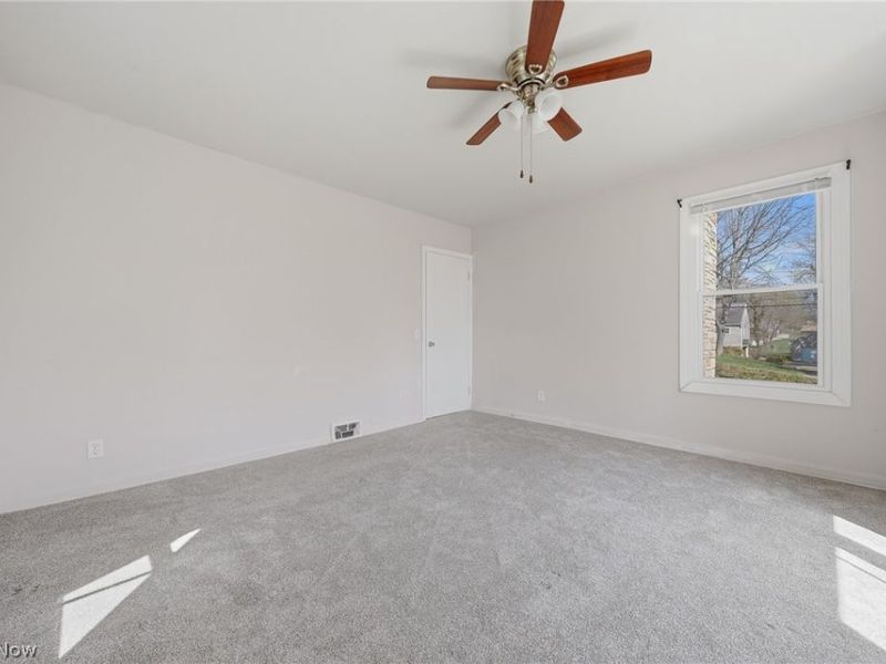 4717 Grandview Avenue NE, Canton, OH 44705 Photo 17