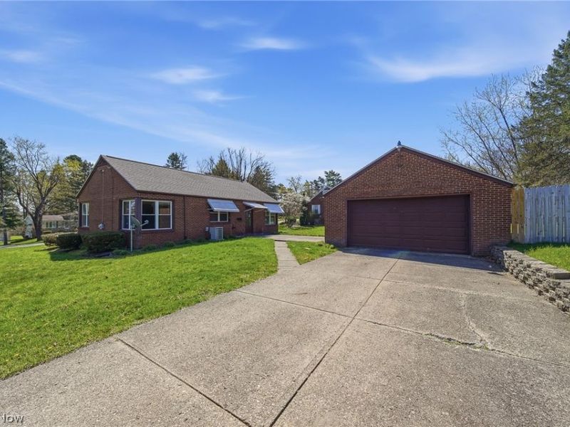 4717 Grandview Avenue NE, Canton, OH 44705 Photo 26