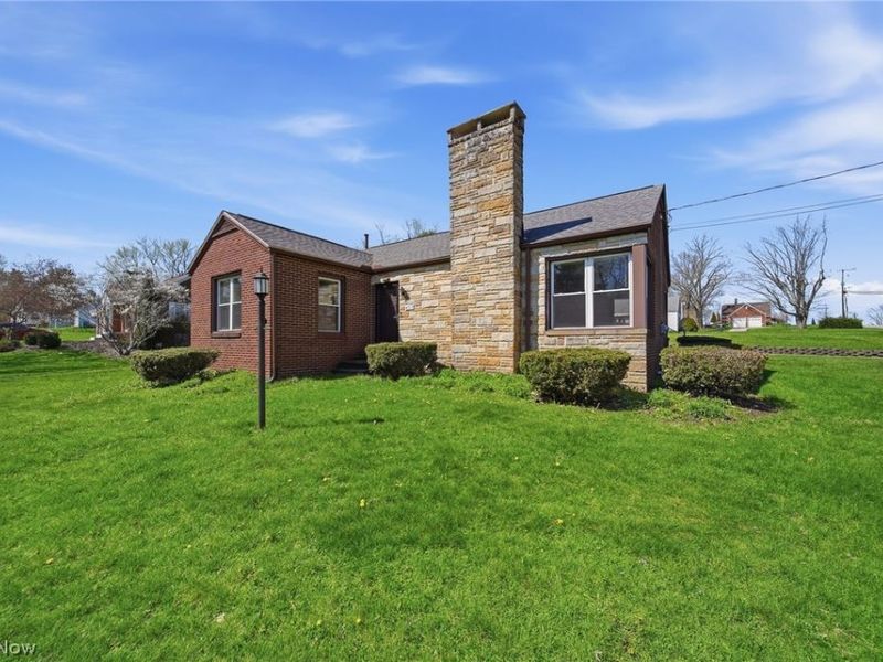 4717 Grandview Avenue NE, Canton, OH 44705 Photo 27