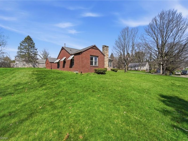 4717 Grandview Avenue NE, Canton, OH 44705 Photo 29