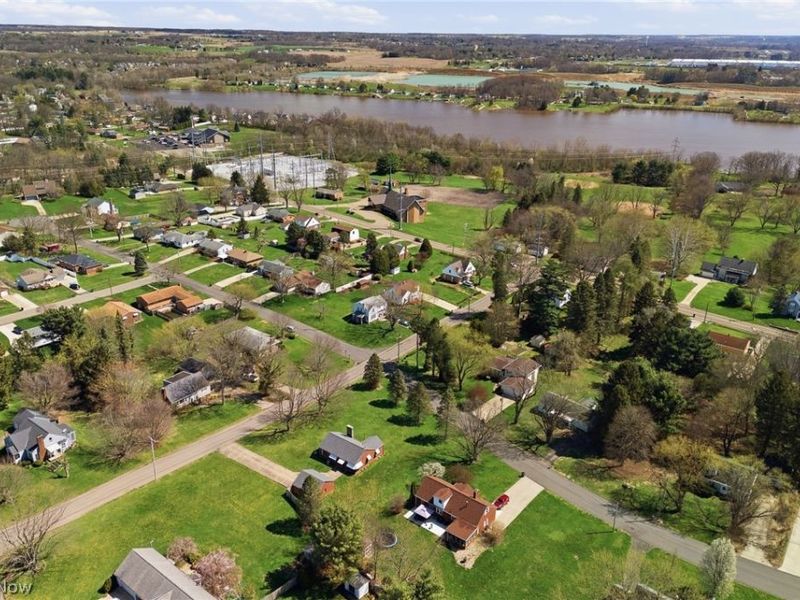 4717 Grandview Avenue NE, Canton, OH 44705 Photo 35