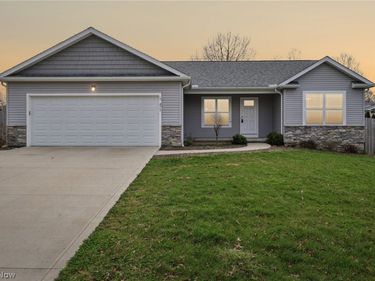 471 Tulip Trail, Wadsworth, OH 44281